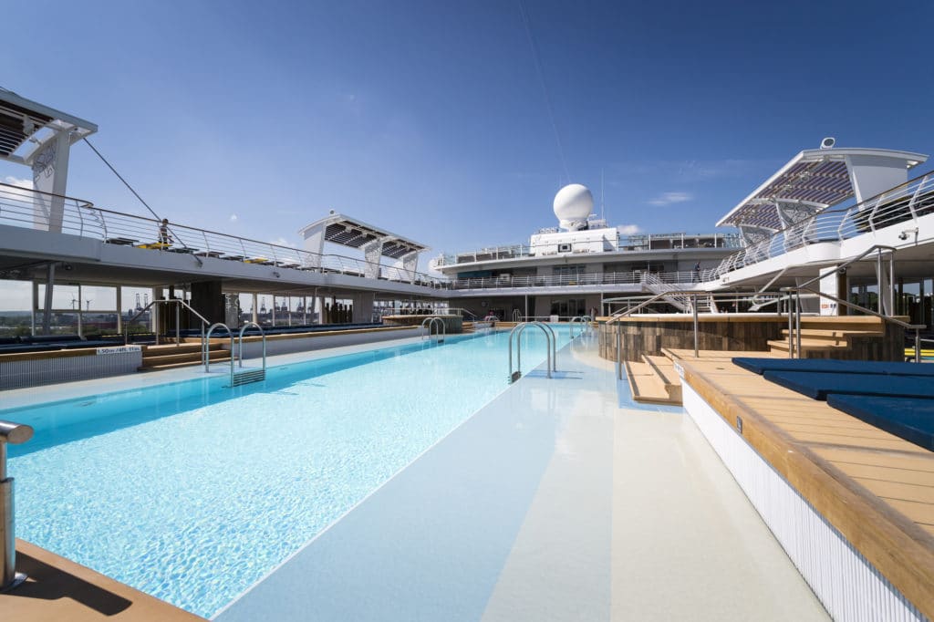Mein Schiff 6 Pool