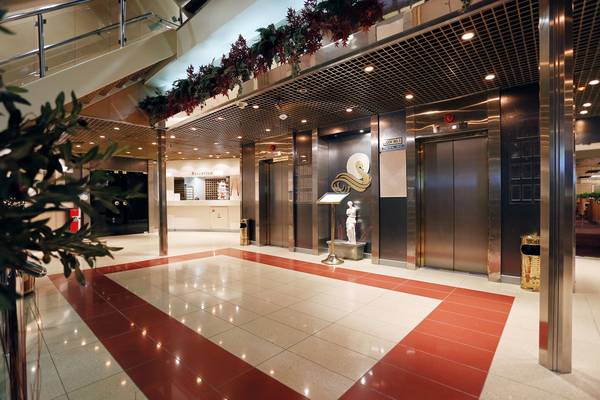 Foyer MS Ocean Majesty