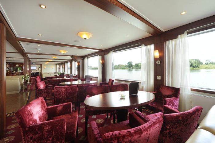 MS Poseidon Restaurant