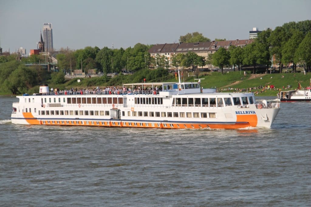 1AVista Reisen
