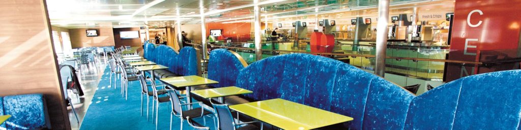 Fly Me To The Moon - Bistro 1 © Color Line