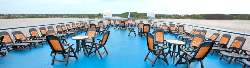 MS Rostropovich Sonnendeck