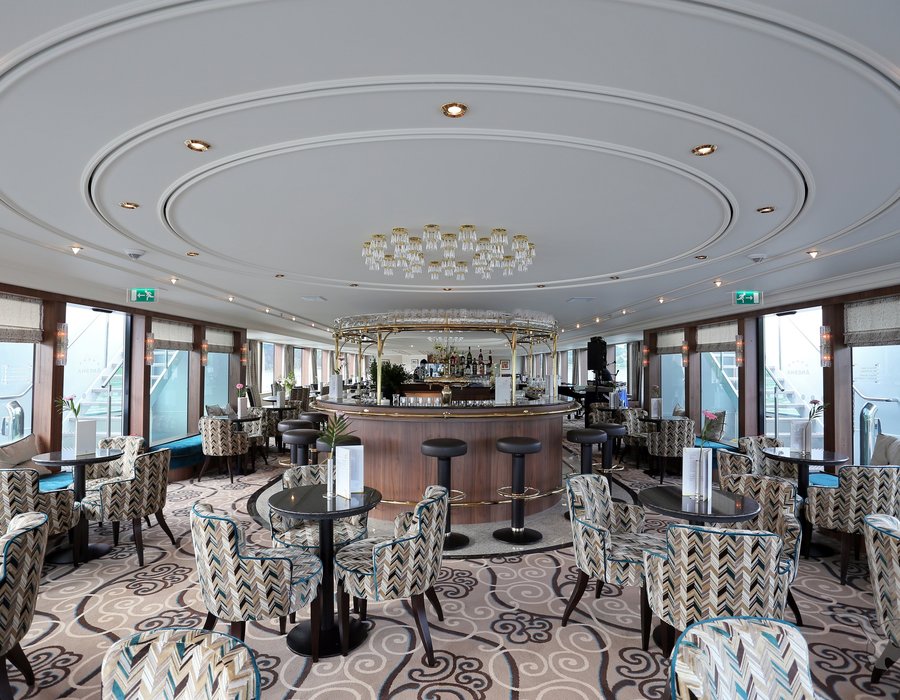 MS Anna Katharina Restaurant