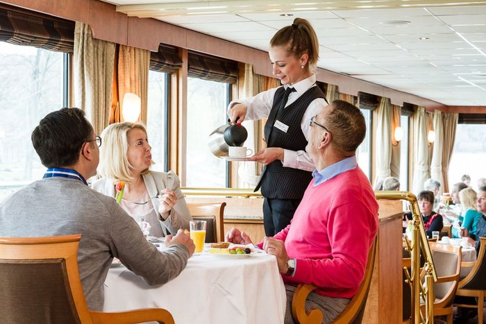 MS VistaExplorer Restaurant