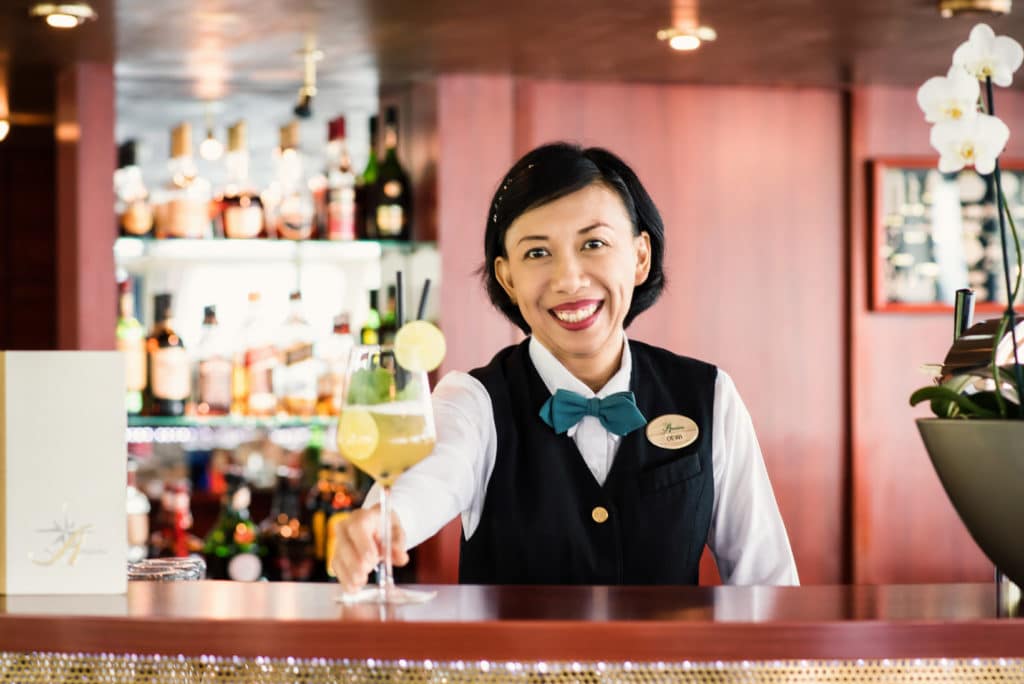 MS Amadeus Panorama Bar