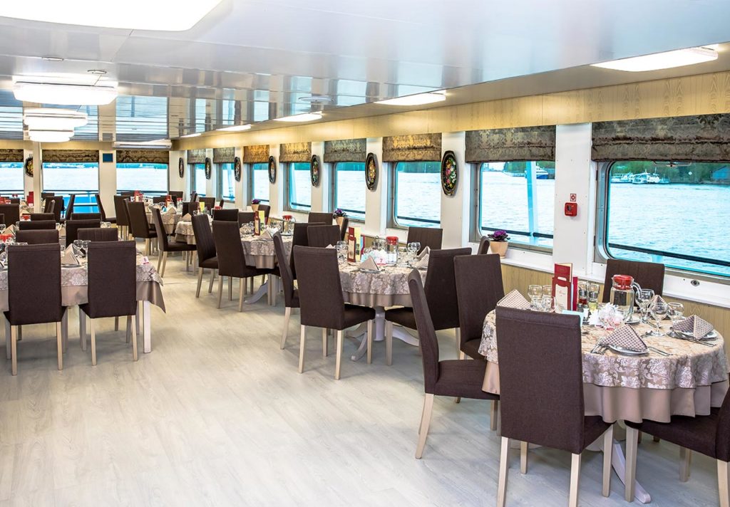 MS Kronstadt Restaurant