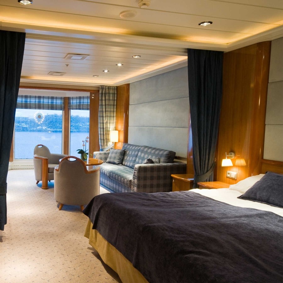 MS Midnatsol EXPEDITION Suite