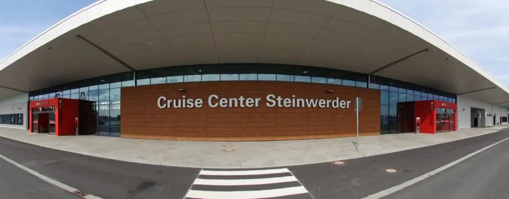 Hamburg Cruise Center Steinwerder