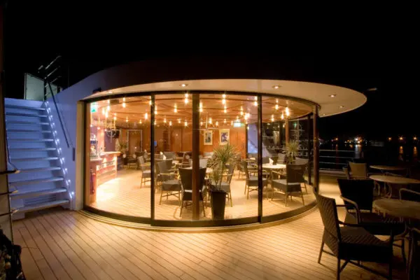 MS Viva Tiara Restaurant