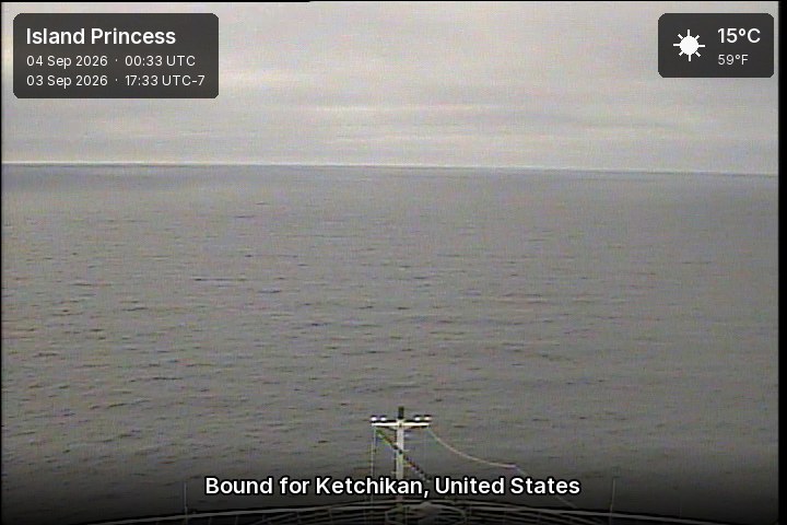 A live picture from the bridge of the Island Princess